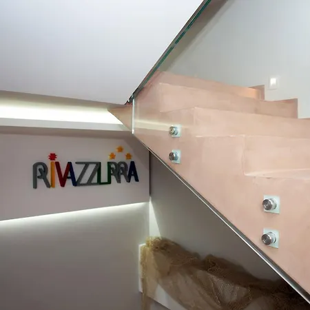 Nocleg ze śniadaniem Rivazzurra Design 3*